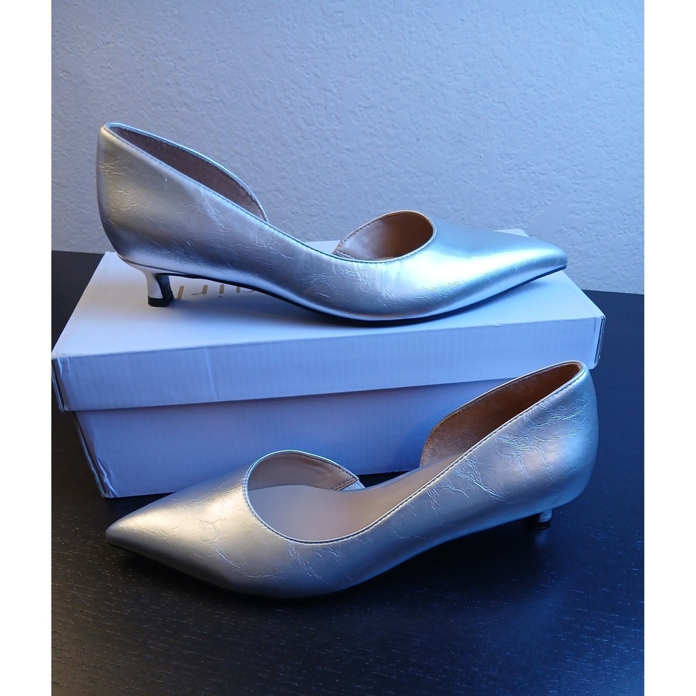 Naturalizer Gallent Silver Metallic d'Orsay Pointed Toe Kitten Heel Pumps 6.5W